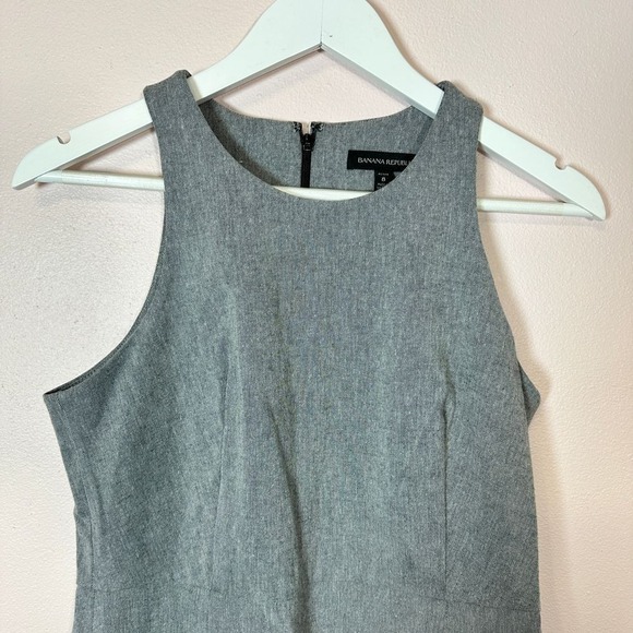 BANANA REPUBLIC Gray Sleeveless‎ Sheath Dress, Size Petite 8P - Picture 3 of 9